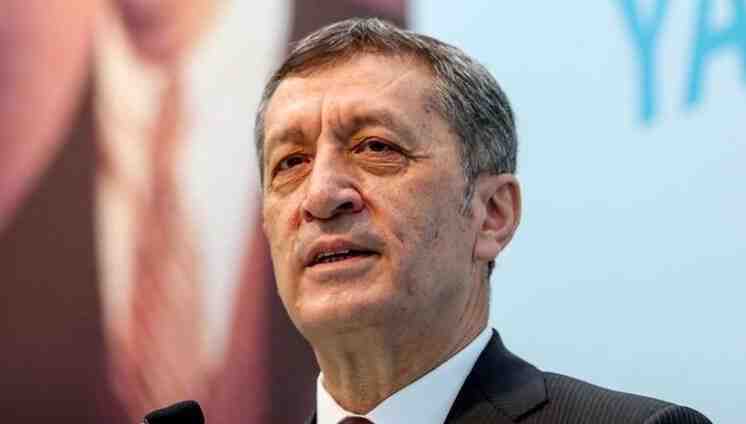 Milli Eğitim Bakanı Ziya Selçuk’tan velilere tablet dağıtımına ilişkin uyarı