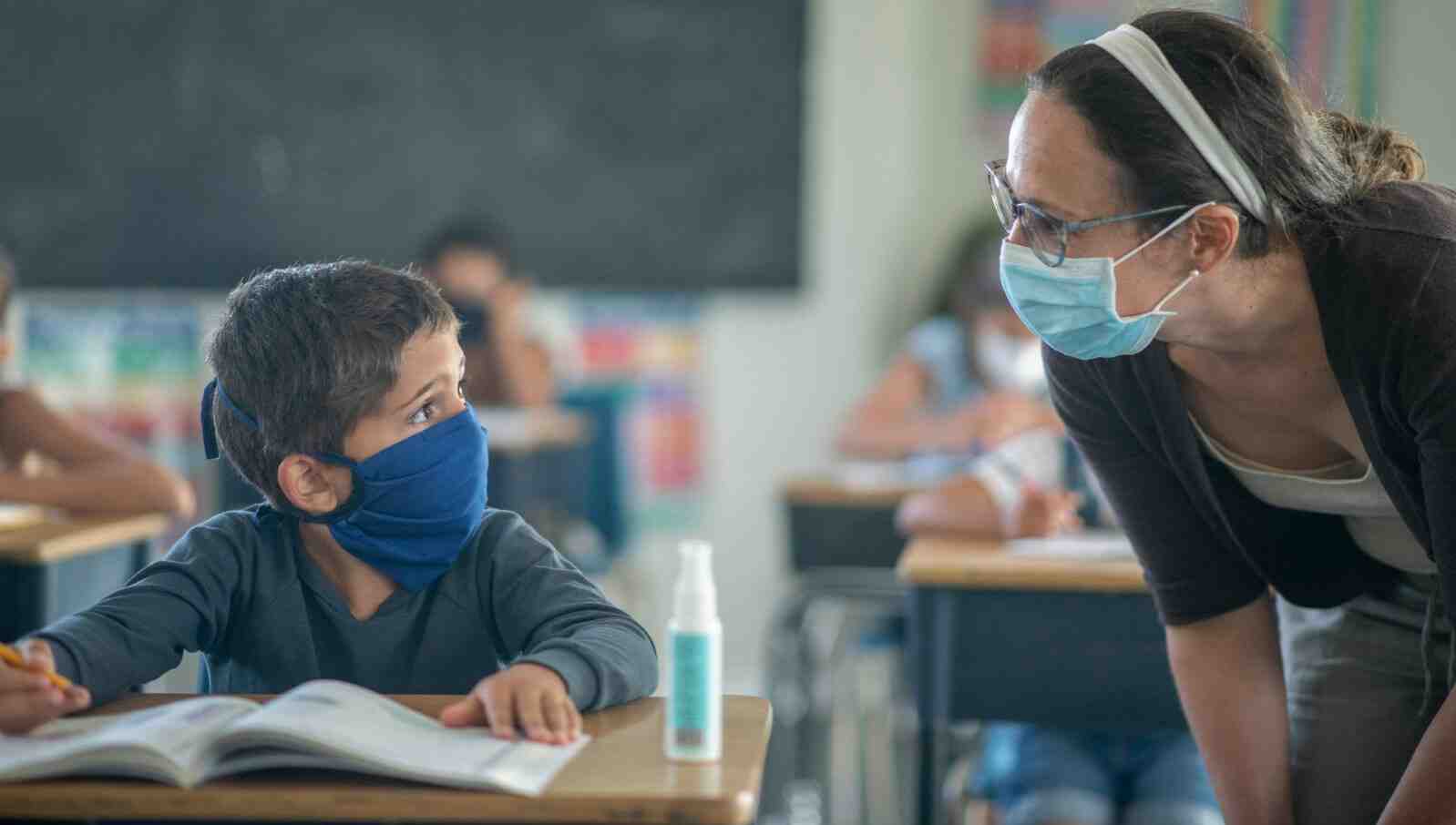  İstanbul Üniversitesi İstanbul Tıp Fakültesi Mikrobiyoloji ve Enfeksiyon Hastalıkları