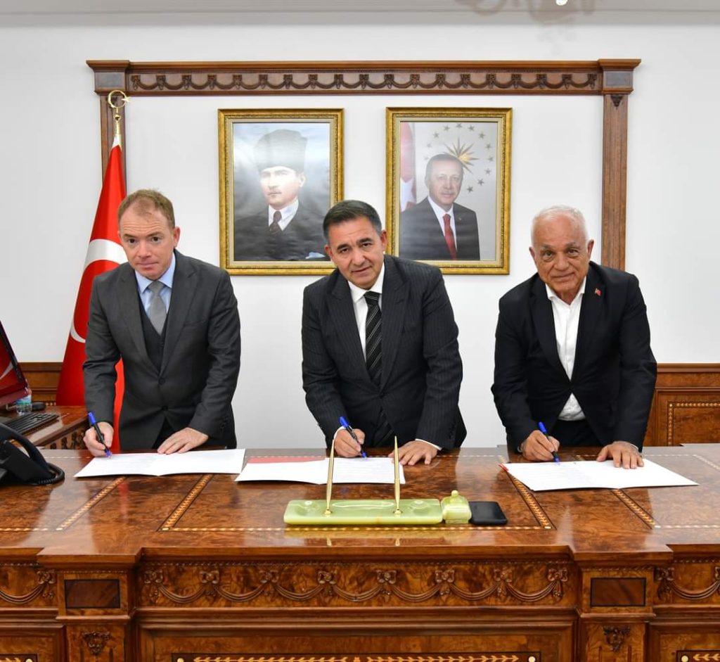 Hayırseverden Eğitime Katkı
