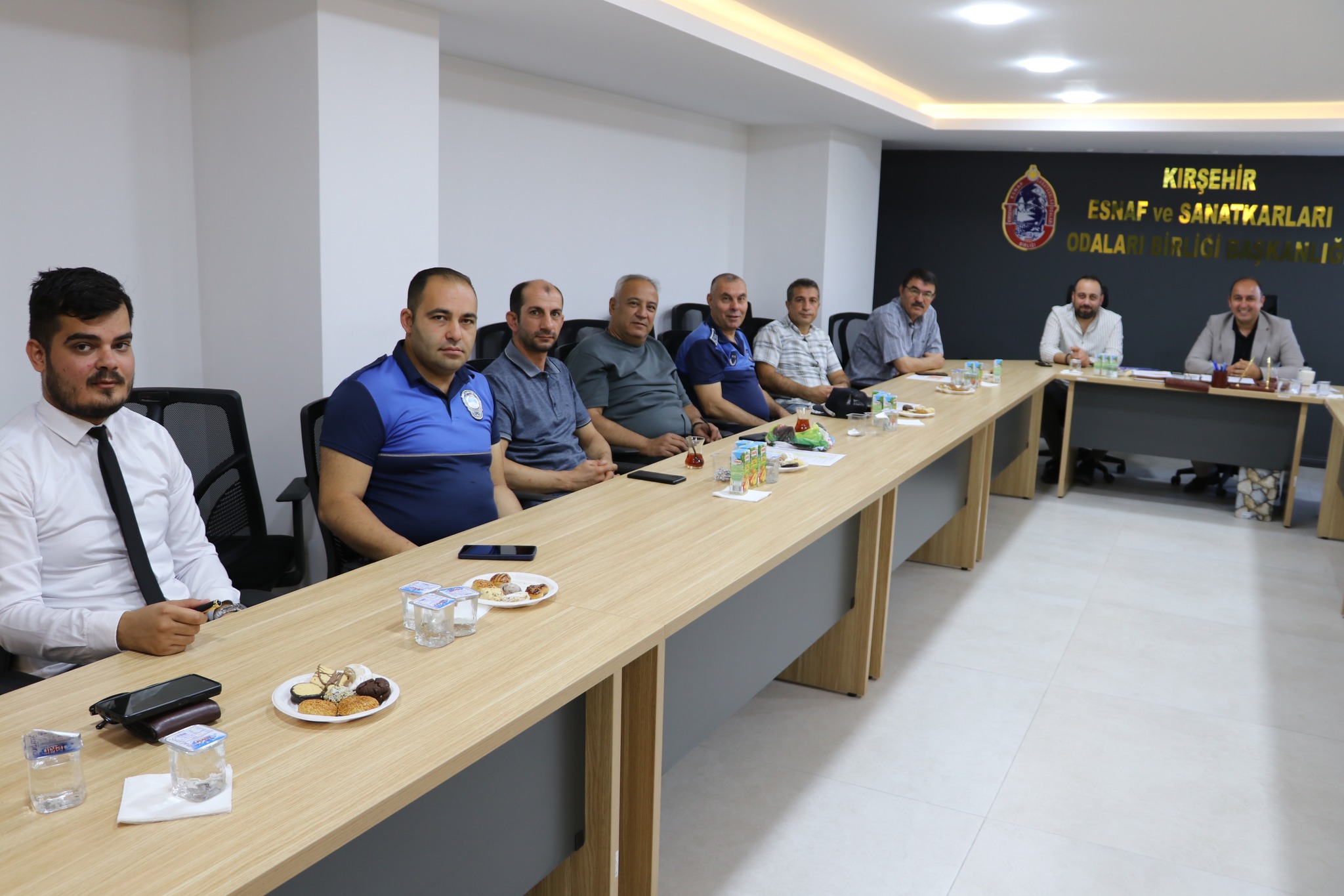 Ekmek zammı talep ettiler