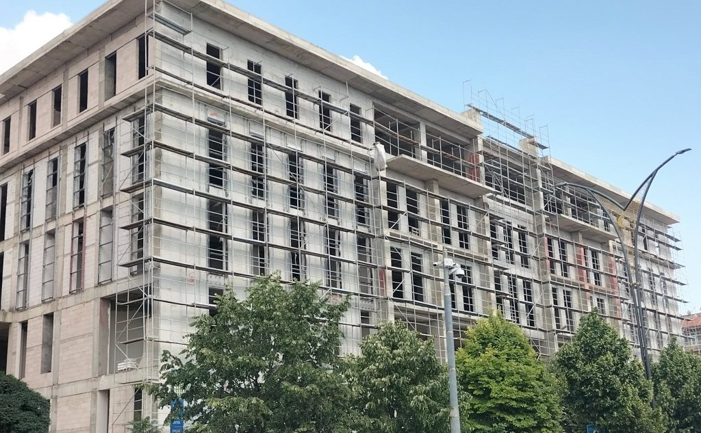 KIRŞEHİR HÜKÜMET KONAĞINDA SONA YAKLAŞILIYOR
