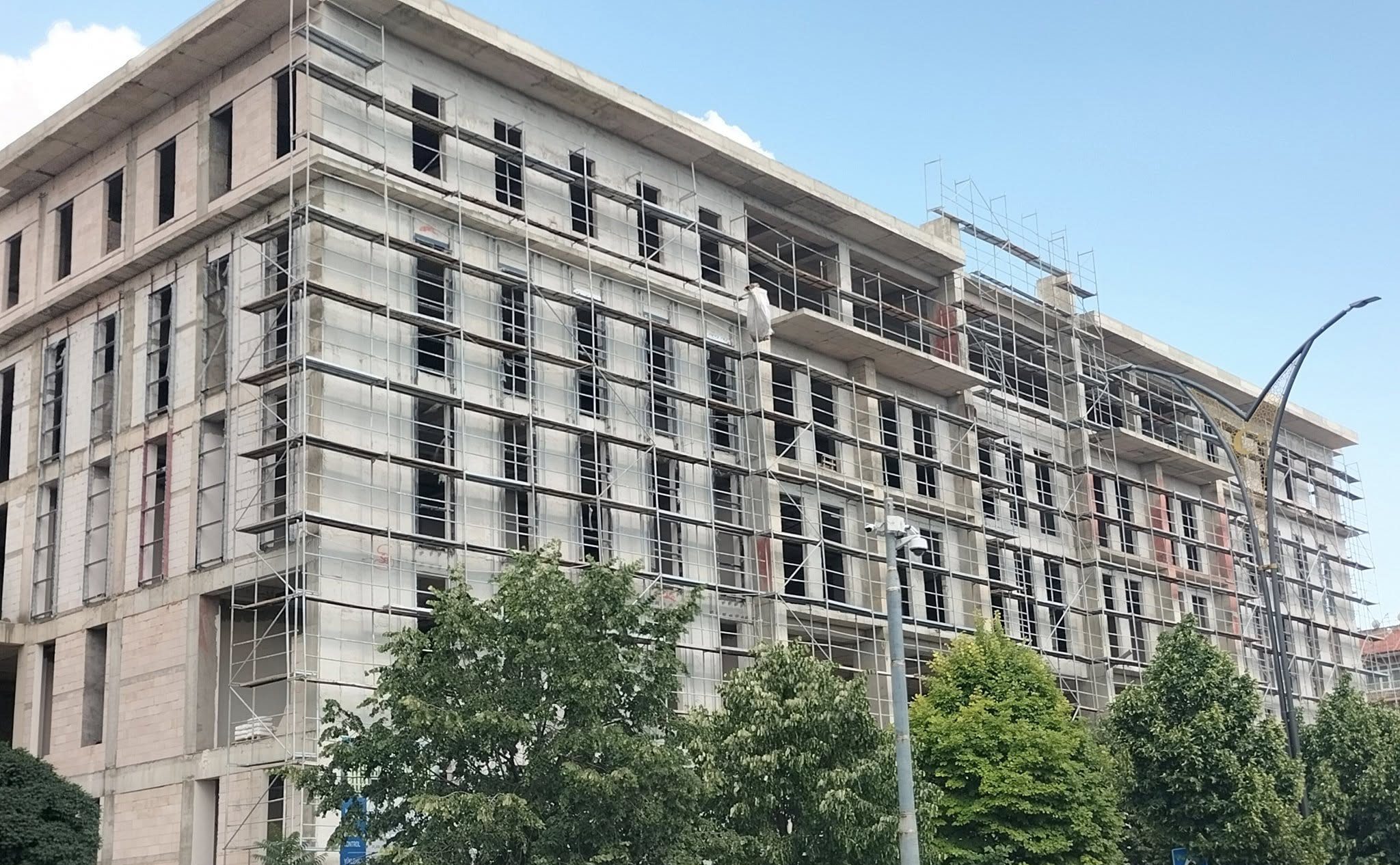 KIRŞEHİR HÜKÜMET KONAĞINDA SONA YAKLAŞILIYOR