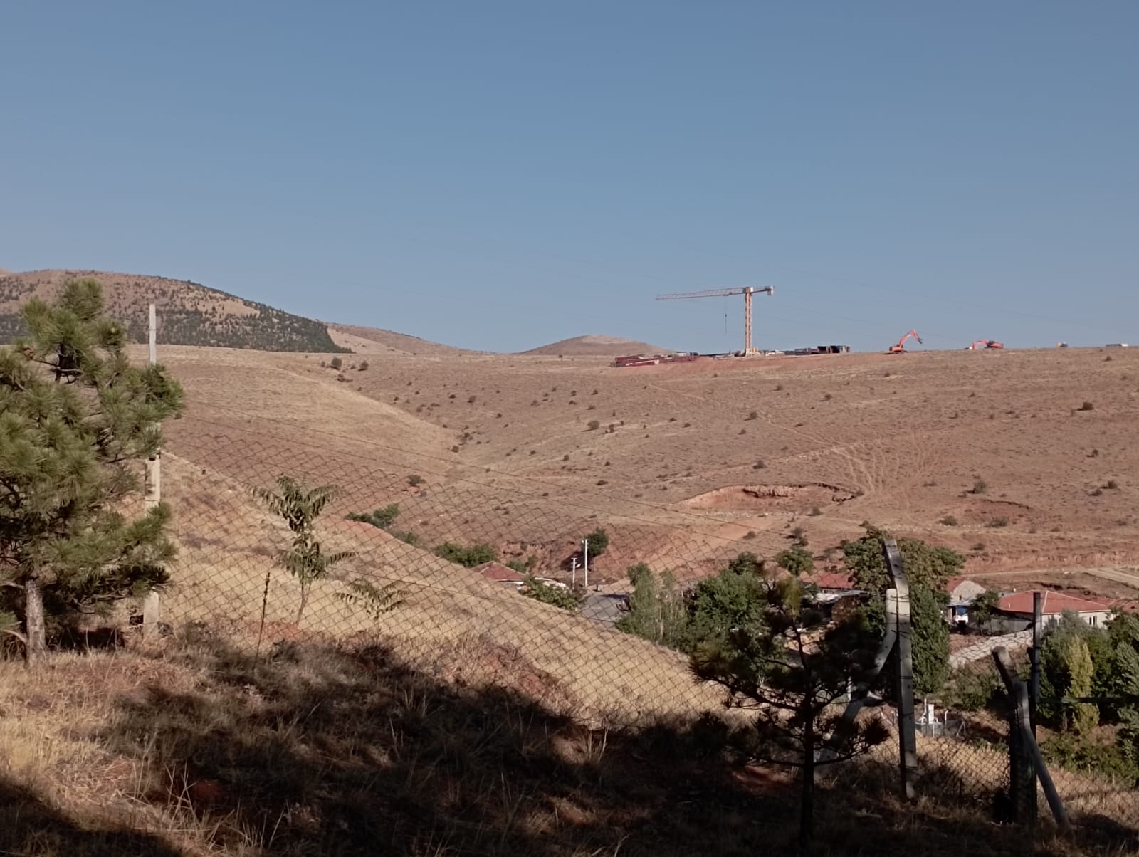 ÖZBAĞ’DA TOKİ İNŞAATI BAŞLADI