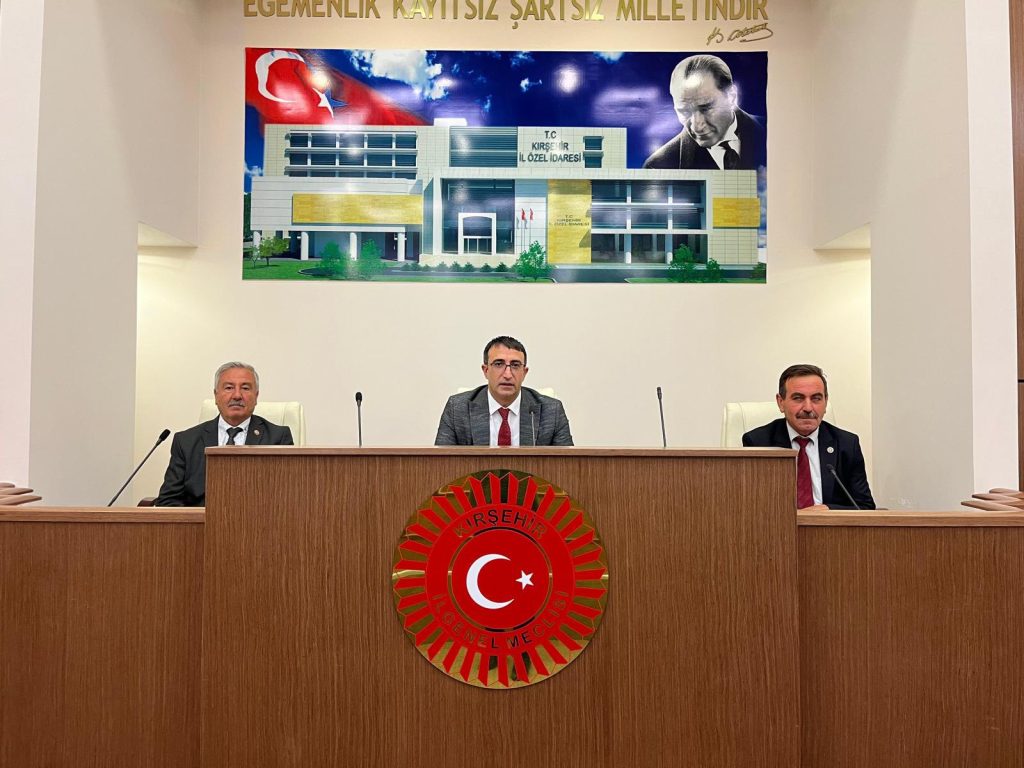 İL GENEL MECLİS BAŞKANI OZAN, KÖYLERE HİZMET ETMEYE DEVAM EDİYOR