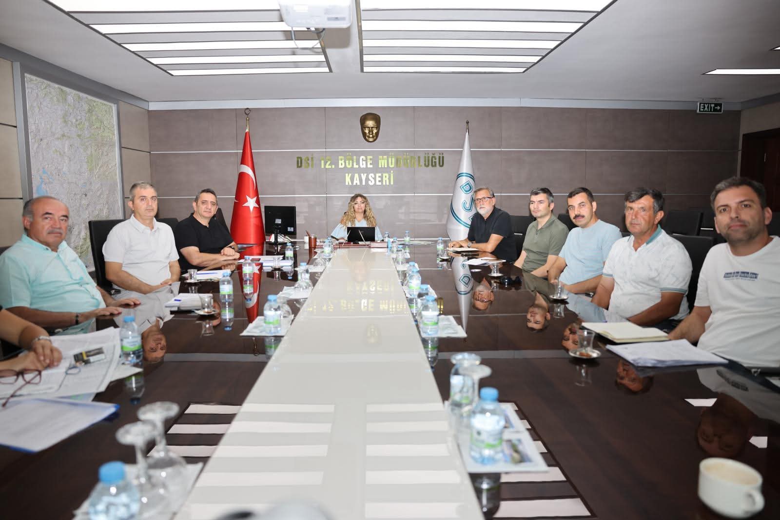 DSİ KIRŞEHİR’DE SU İÇİN TOPLANDI