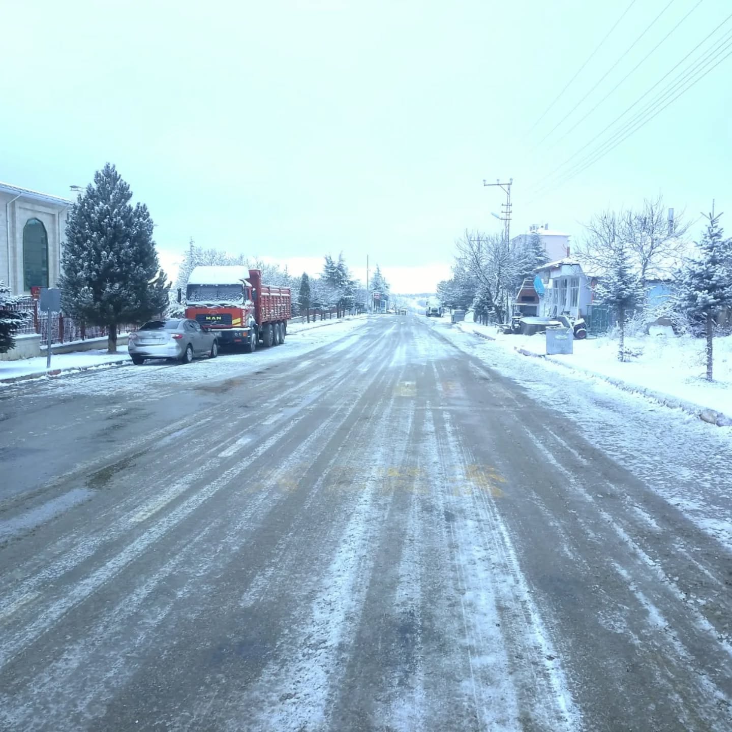 Akçakent’de kar yağışlı