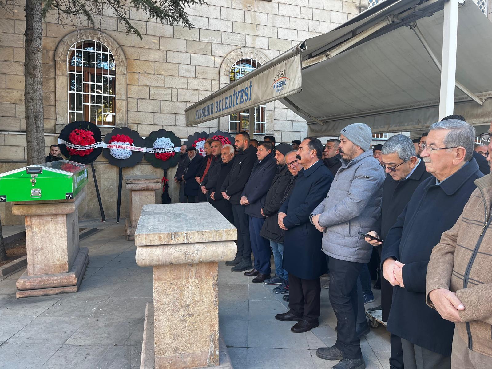 Yusuf Sarı, toprağa verildi