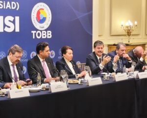 KIRŞEHİR, SANAYİDE YENİ ÜRETİM ÜSSÜ OLMA YOLUNDA: MİLLETVEKİLİ ERKAN’DAN KRİTİK TEMASLAR