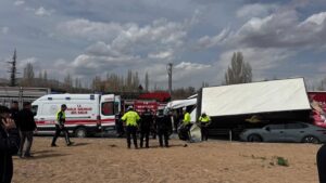 Mucur Yücesan kavşağı kaza: 1’i ağır 5 yaralı