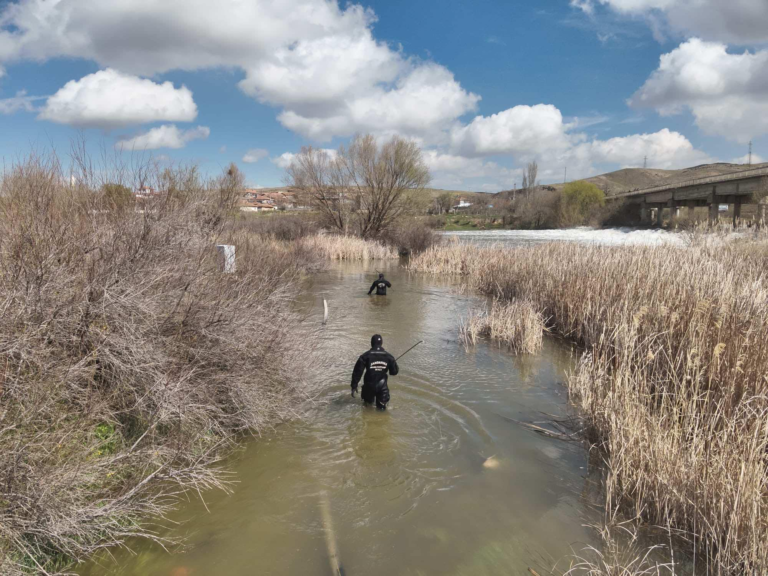 Kırşehir’de Kayıp Şahıs Seferberliği: Kesikköprü Mevkiinde Geniş Çaplı Arama
