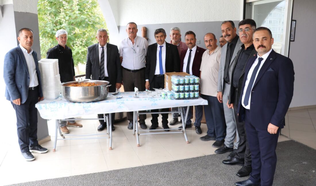 Kırşehir’de 39. Ahilik Haftası etkinlikleri kapsamında geleneksel Ahi Pilavı ve