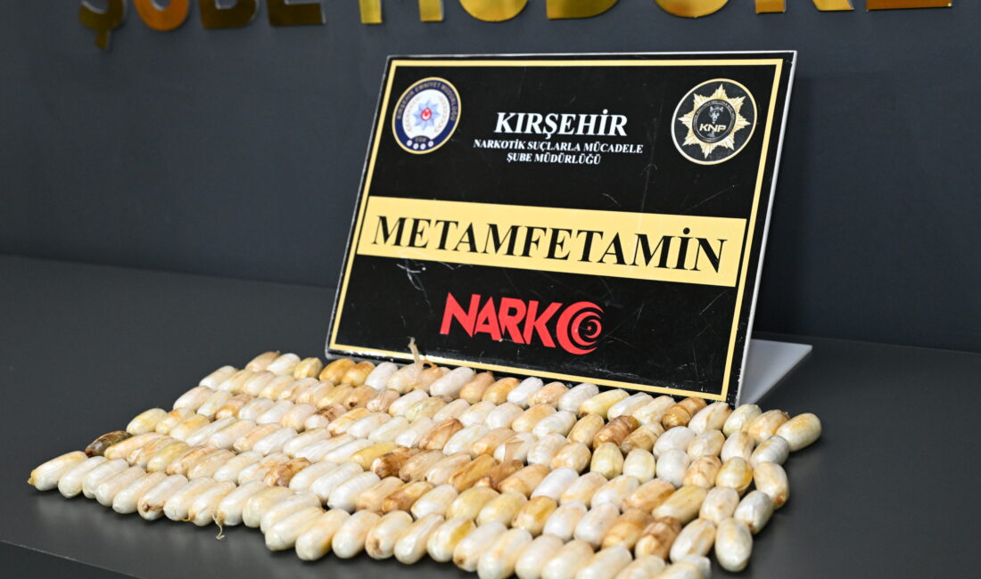 Gençlerin ve toplumun geleceğini tehdit eden uyuşturucuyla mücadele aralıksız sürdürülürken,